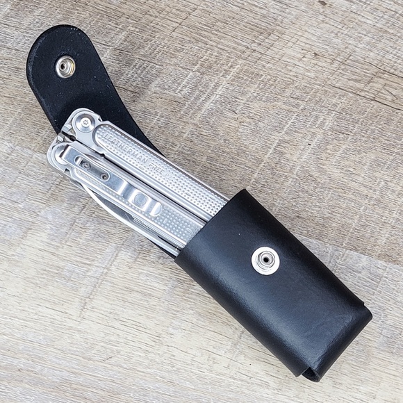 Leather Sheath Case Holster For Leatherman Free P2 P4 ARC Multitool BLACK - Picture 7 of 11